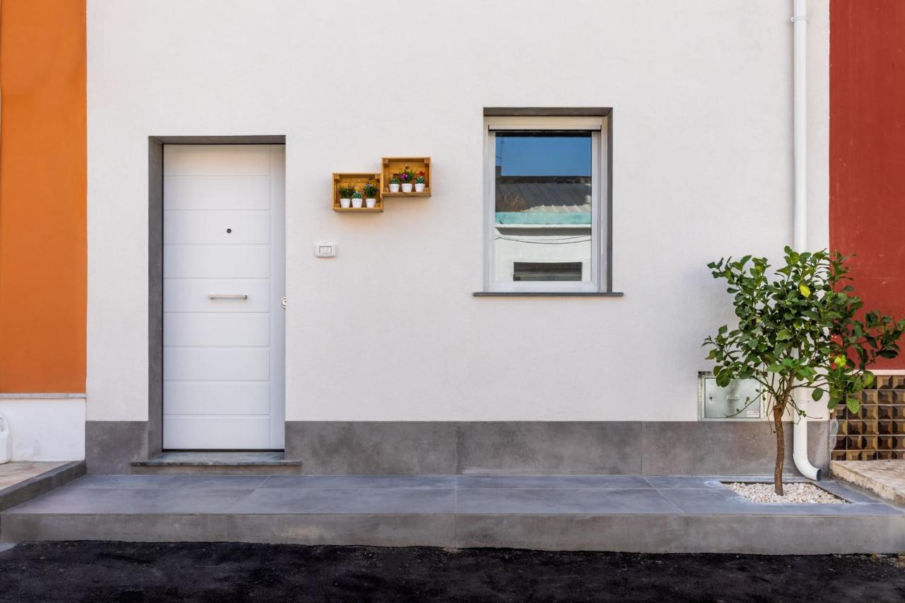 Leisure House Vila Avola Exterior foto